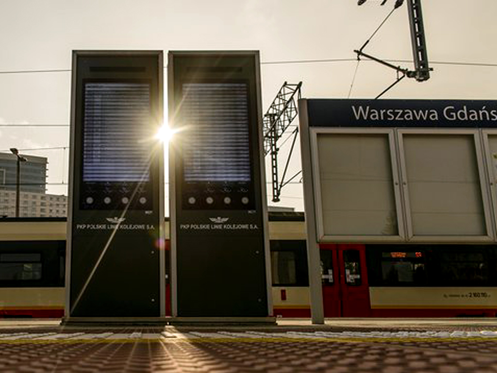 Więcej infokiosków na dworcach i stacjach