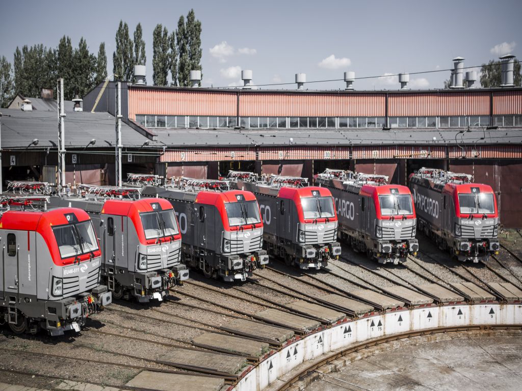 Komplet 20 lokomotyw Vectron MS w już barwach PKP CARGO