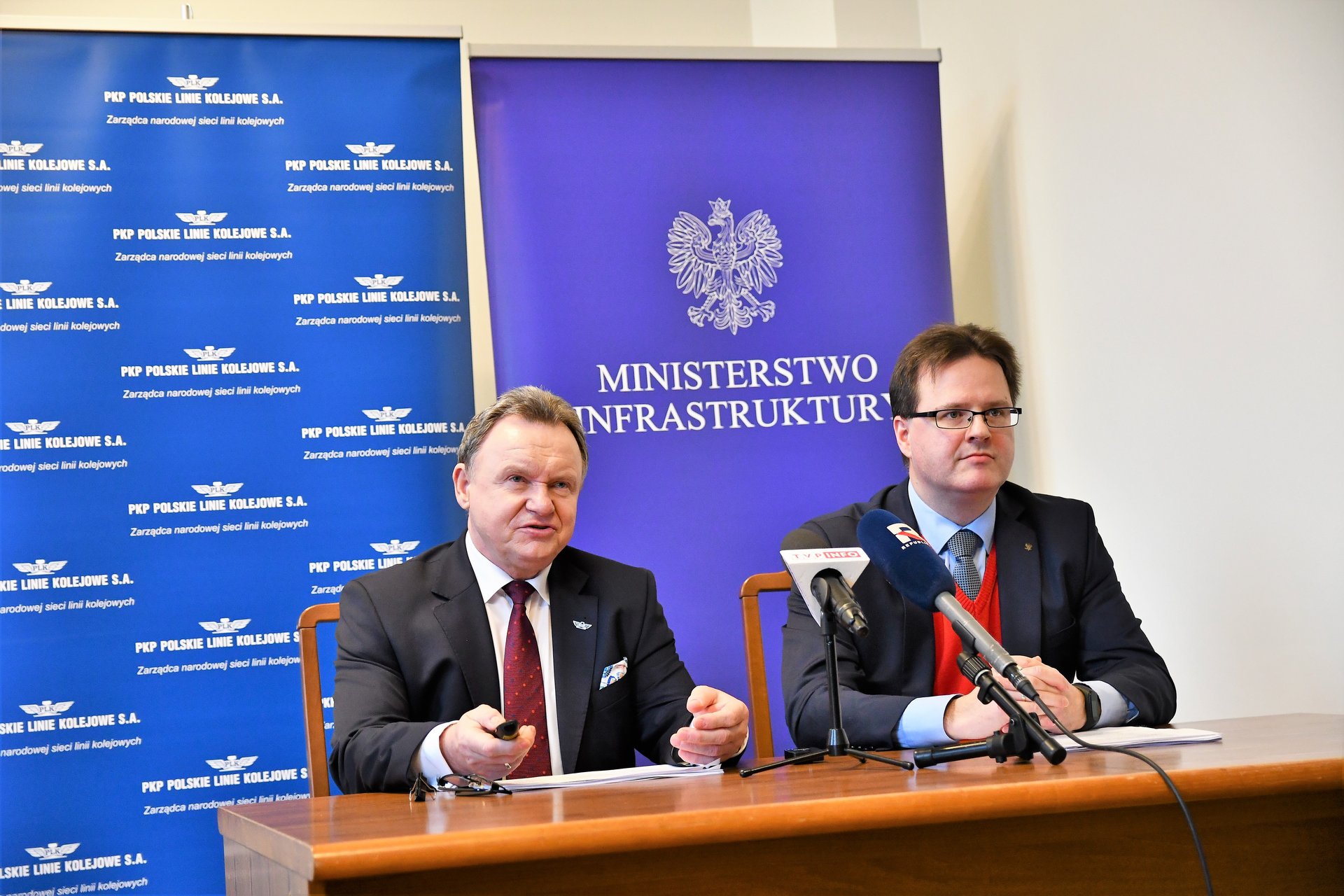 Od lewej: Ireneusz Merchel, prezes Zarządu PKP PLK, Andrzej Bittel, Sekretarz Stanu w Ministerstwie Infrastruktury (Fot. PKP PLK)