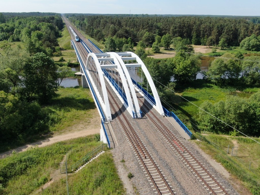 Most kolejowy nad Pilicą, Centralna Magistrala Kolejowa (Fot. A. Lewandowski / PKP PLK)