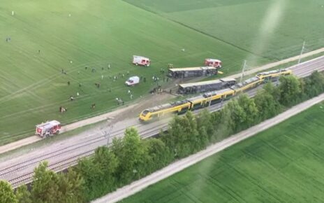 Katastrofa kolejowa pod Wiedniem (fot. ÖAMTC / Twitter)