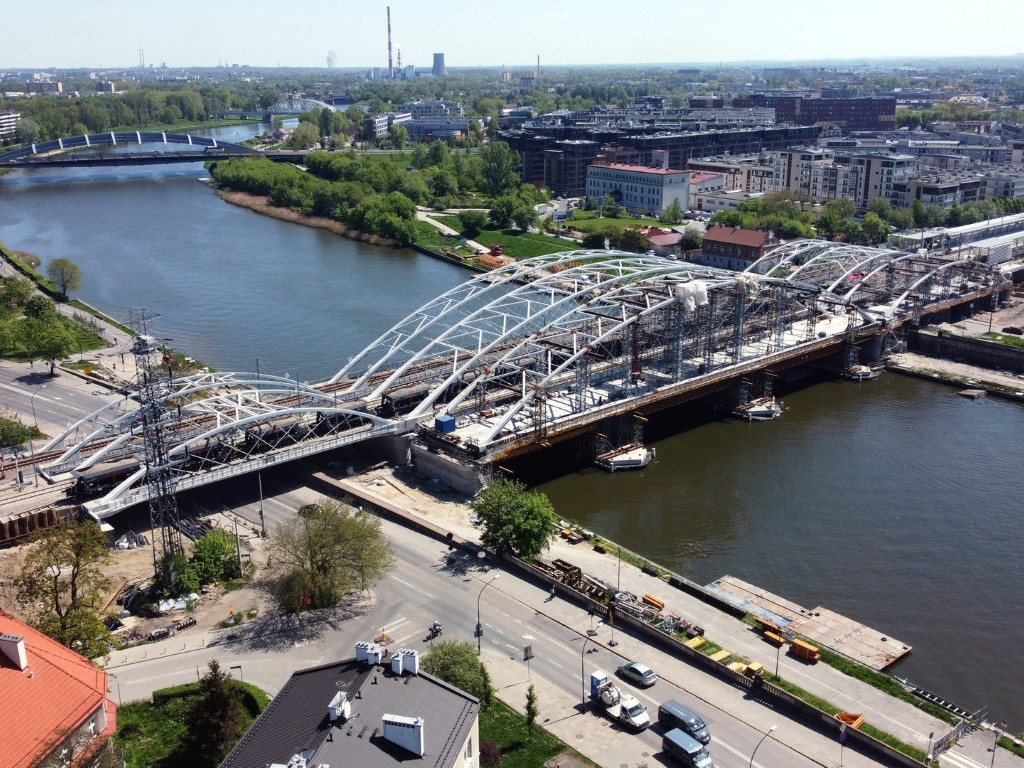 Nowe mosty kolejowe nad Wisłą (fot. Piotr Hamarnik / PKP PLK)