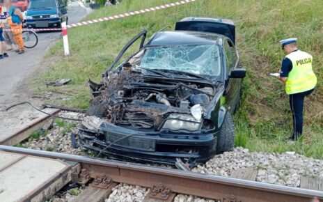 Kierowca i pasażerka zbiegli z miejsca wypadku (fot. KWP Lublin)