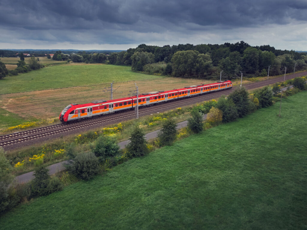 Program Kolej Plus ma na celu przyczynienie się do rozwoju infrastruktury kolejowej. (fot. Polregio)