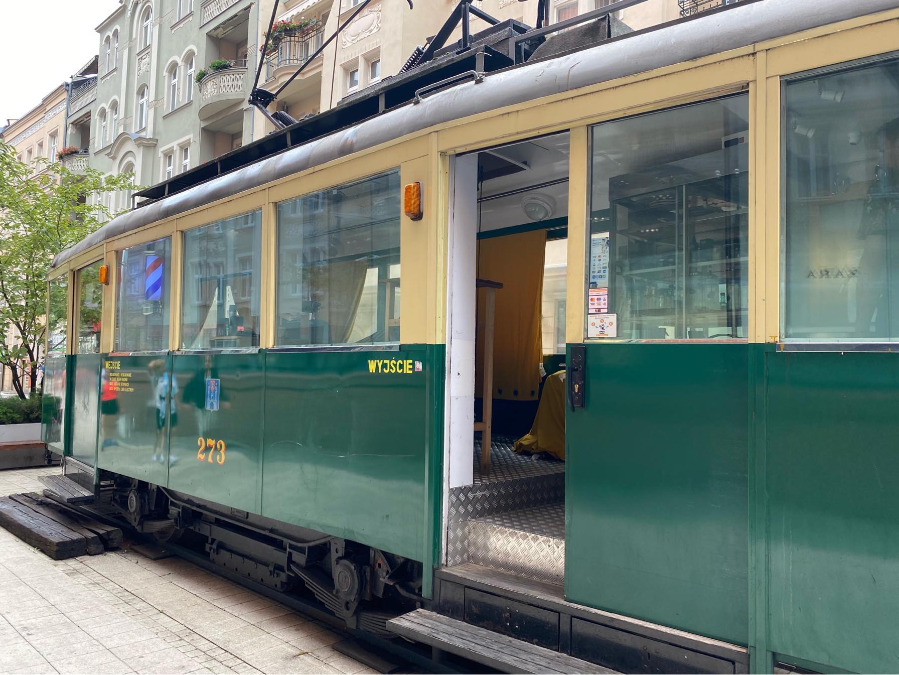 Salon barberski w … tramwaju