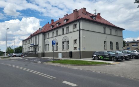 Dworzec w Oleśnie otwarty dla podróżnych (fot. PKP S.A.)
