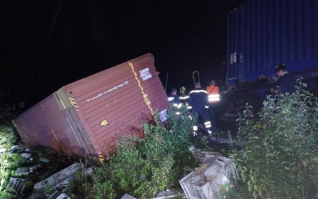 Katastrofa kolejowa w Chorwacji. Pociąg pasażerski wjechał w skład towarowy (fot. HGSS - Hrvatska Gorska Služba Spašavanja)