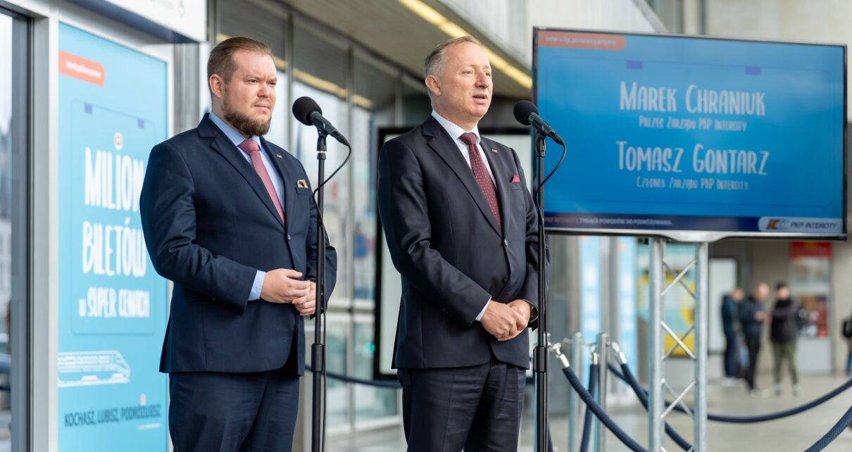 Od lewej: Tomasz Gontarz, Członek Zarządu PKP Intercity oraz Marek Chraniuk, Prezes Zarządu PKP Intercity