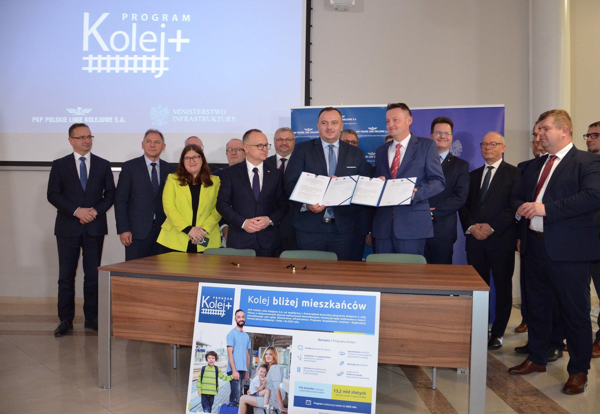 Podpisanie umowy w ramach Programu Kolej Plus (Fot. Katarzyna Głowacka / PKP PLK)