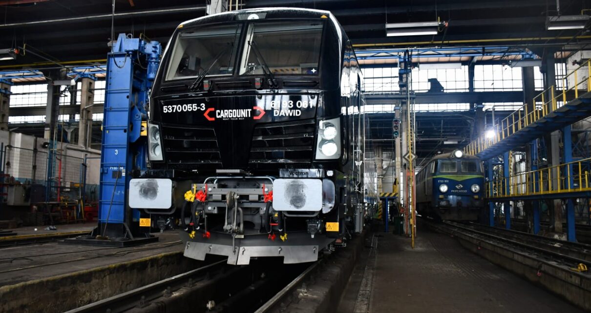 Nowa lokomotywa Vectron dla CARGOUNIT (fot. Adam Kupniewski)