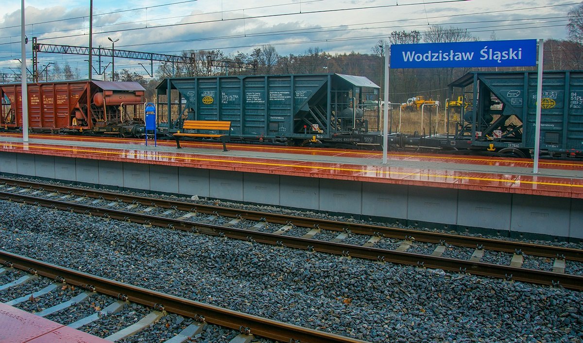 Peron na stacji Wodzisław Śląski (fot. Mirosław Siemieniec / PKP PLK)