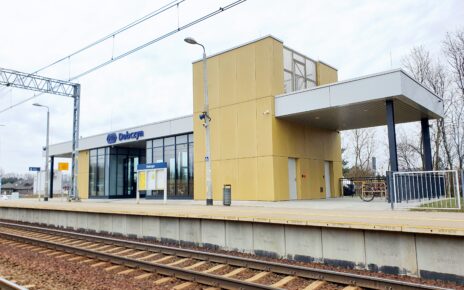 Dworzec w Dobczynie otwarty dla podróżnych (fot. PKP S.A.)
