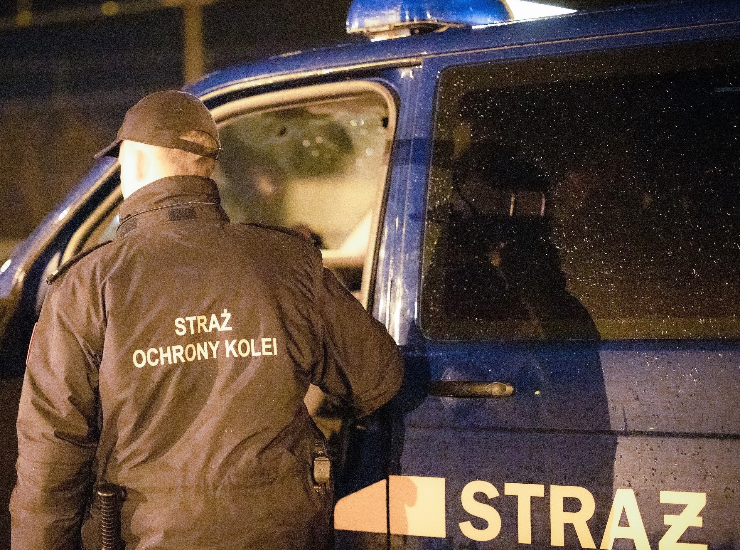 Funkcjonariusze SOK z Działdowa zatrzymali nietrzeźwego pracownika ochrony terenów należących do PKP PLK (fot. SOK)