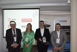 Certyfikaty wstąpienia w poczet firm członkowskich Polskiej Izby Producentów Urządzeń i Usług na Rzecz Kolei