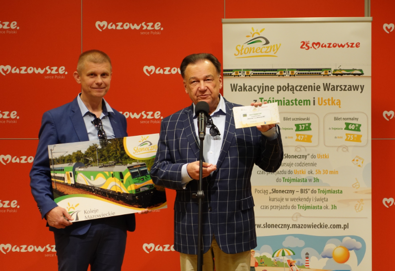 "Słoneczny" rusza w trasę". Jak zaplanowano wakacyjne połączenia Warszawy z Ustką i Trójmiastem?