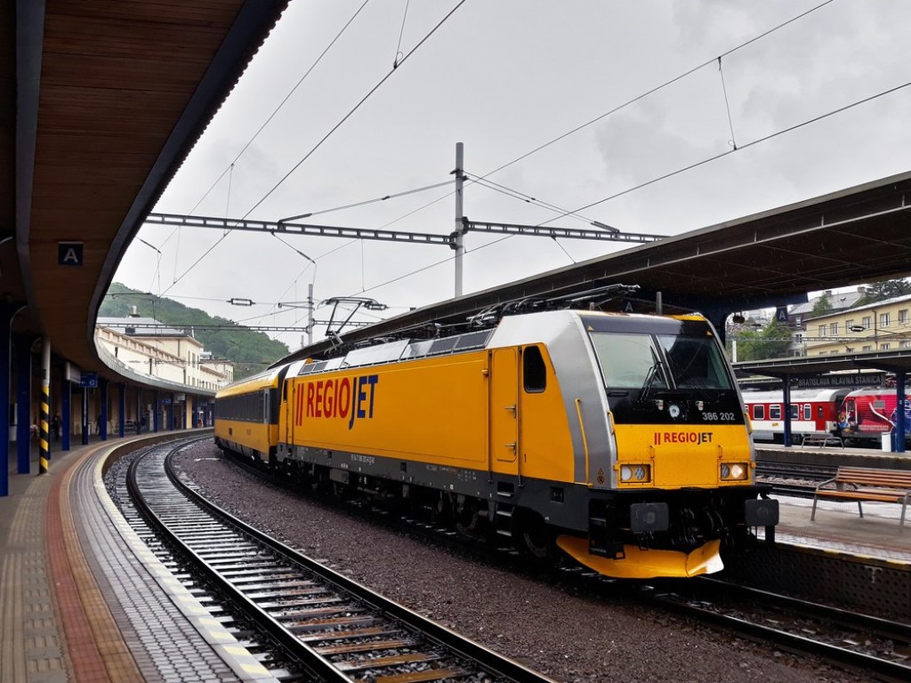 RegioJet planuje uruchomić dwa nowe, bezpośrednie połączenia z Kijowa do Berlina i Hanoweru (fot. Actuell37 / Commons Wikimedia)