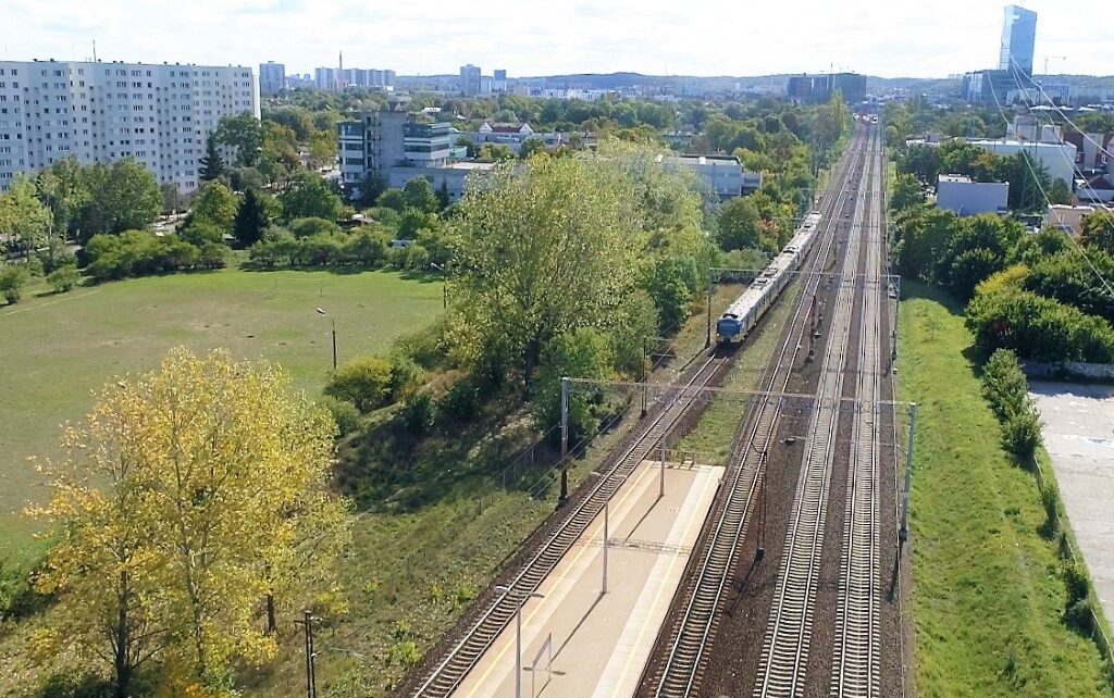 Uszkodzona sieć trakcyjna na między Redą a Wejherowem (fot. PKP SKM Trójmiasto)