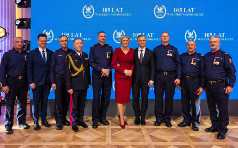 Straż Ochrony Kolei świętowała 105-lecie powołania. W uroczystościach udział wziął Prezydent RP Andrzej Duda z Małżonką.