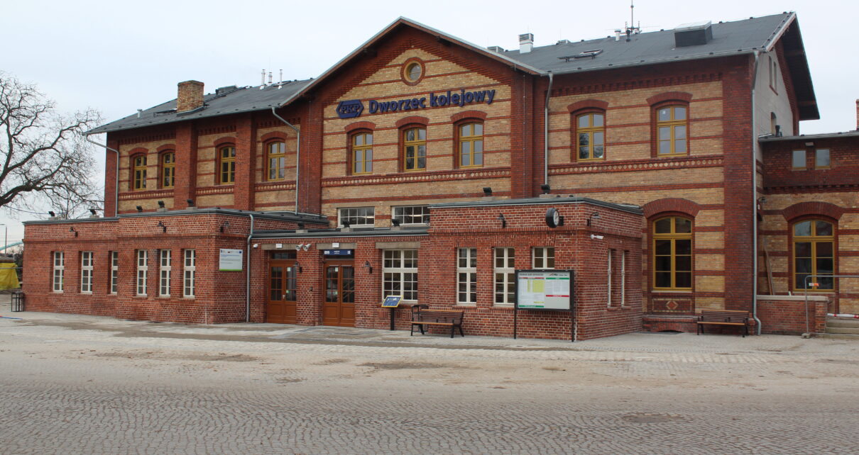 Dworzec w Świebodzinie otwarty dla podróżnych (fot. PKP S.A.)