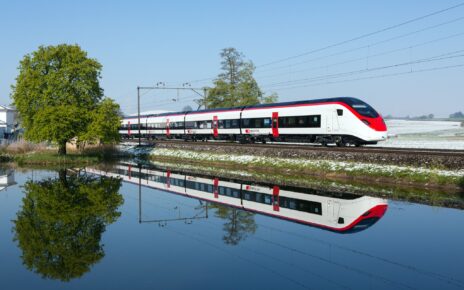Stadler wyprodukuje dla SBB pięć kolejnych pociągów Giruno.