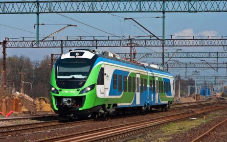 Podkarpackie unieważniło przetarg na trzy nowe pociągi (fot. TowarowyWroclaw)