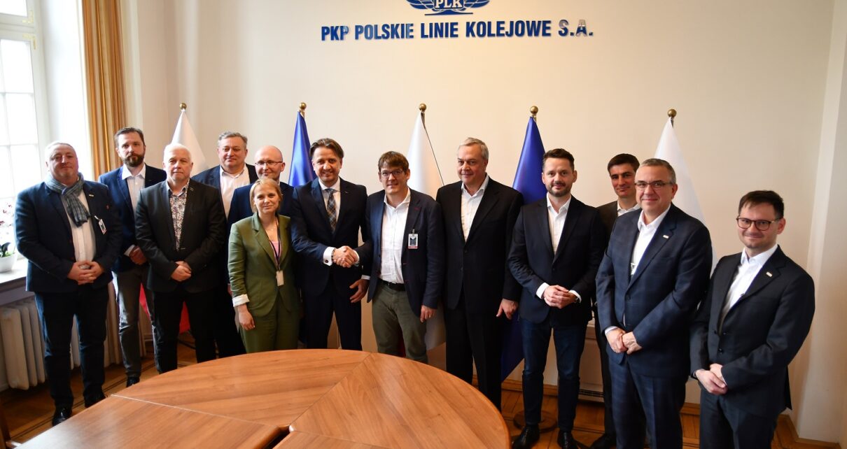 Spotkanie przedstawicieli PKP PLK i Alstom (fot. nadesłane)