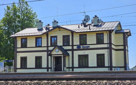 Dworzec kolejowy Życzyn (fot. PKP S.A.)