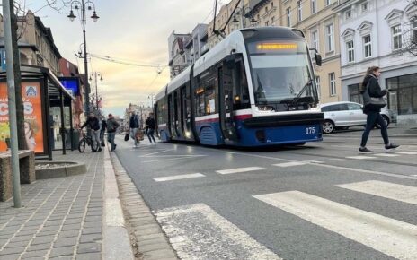PESA Bydgoszcz dostarczy kolejne nowe tramwaje dla miasta przed czasem (fot. bydgoszcz.pl)
