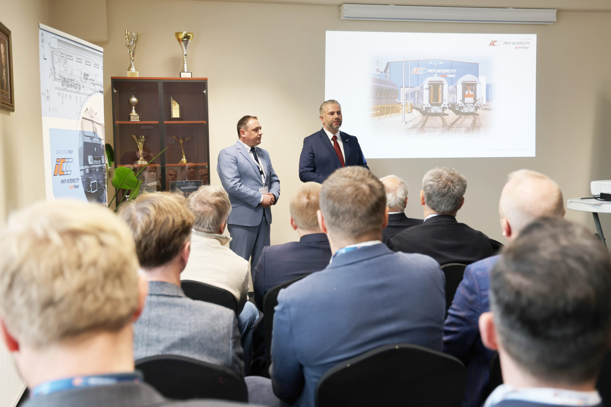 Wizyta studyjna uczelni z całej Polski w PKP Intercity Remtrak [ZDJĘCIA]