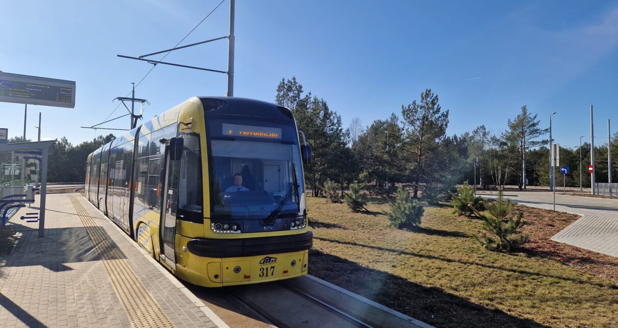 Tramwaje wróciły na trasę prowadzącą na osiedle JAR. (fot. MZK Toruń)