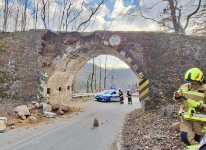 Uszkodzony zabytkowy wiadukt kolejowy na Dolnym Śląsku (fot. Gmina Nowa Ruda)