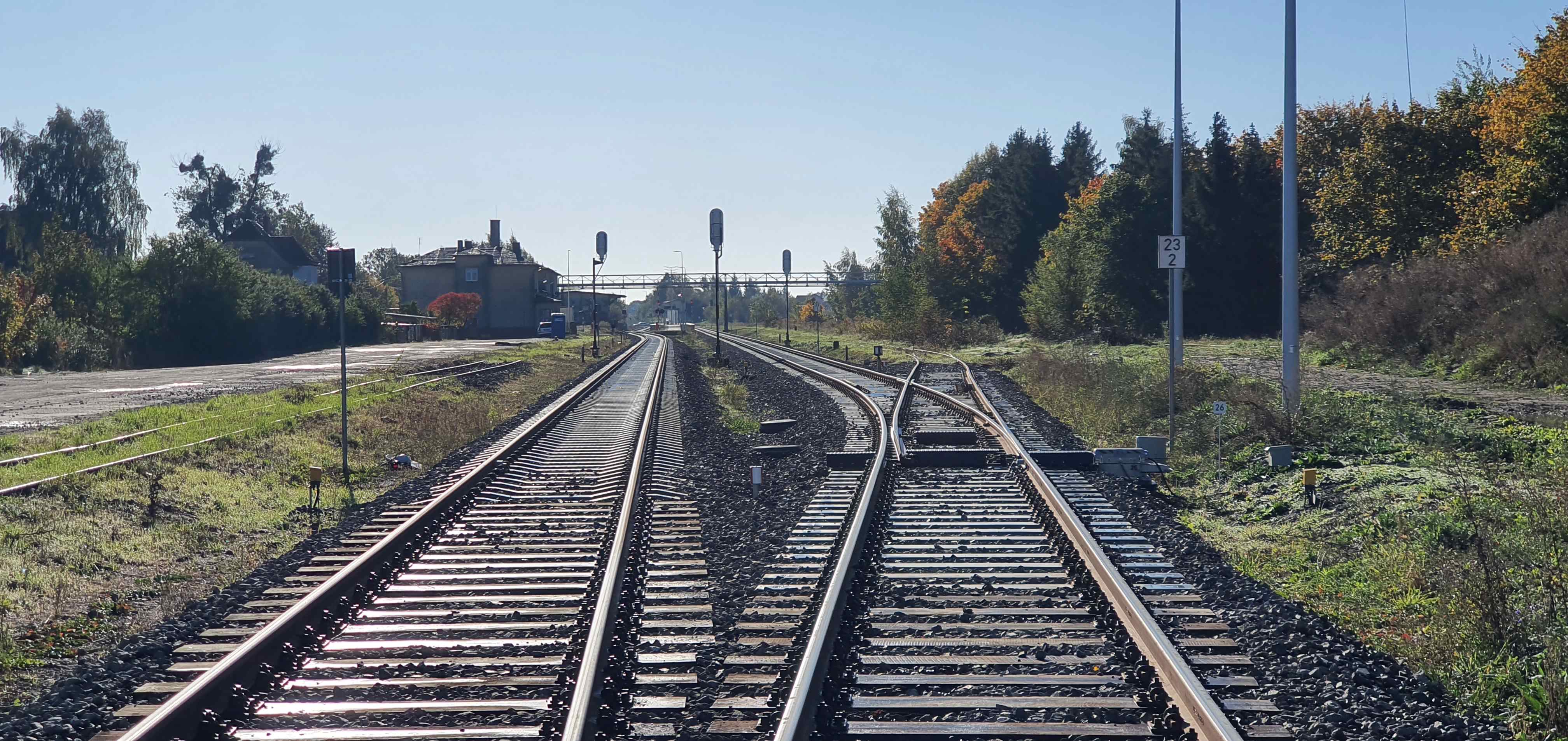 B-Act wspiera rozwój polskiej kolei – bydgoska spółka przyspiesza krajowe inwestycje