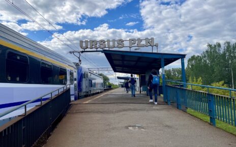 Peron przystanku Warszawa Ursus Północny (fot. Anna Znajewska-Pawluk | PKP PLK)