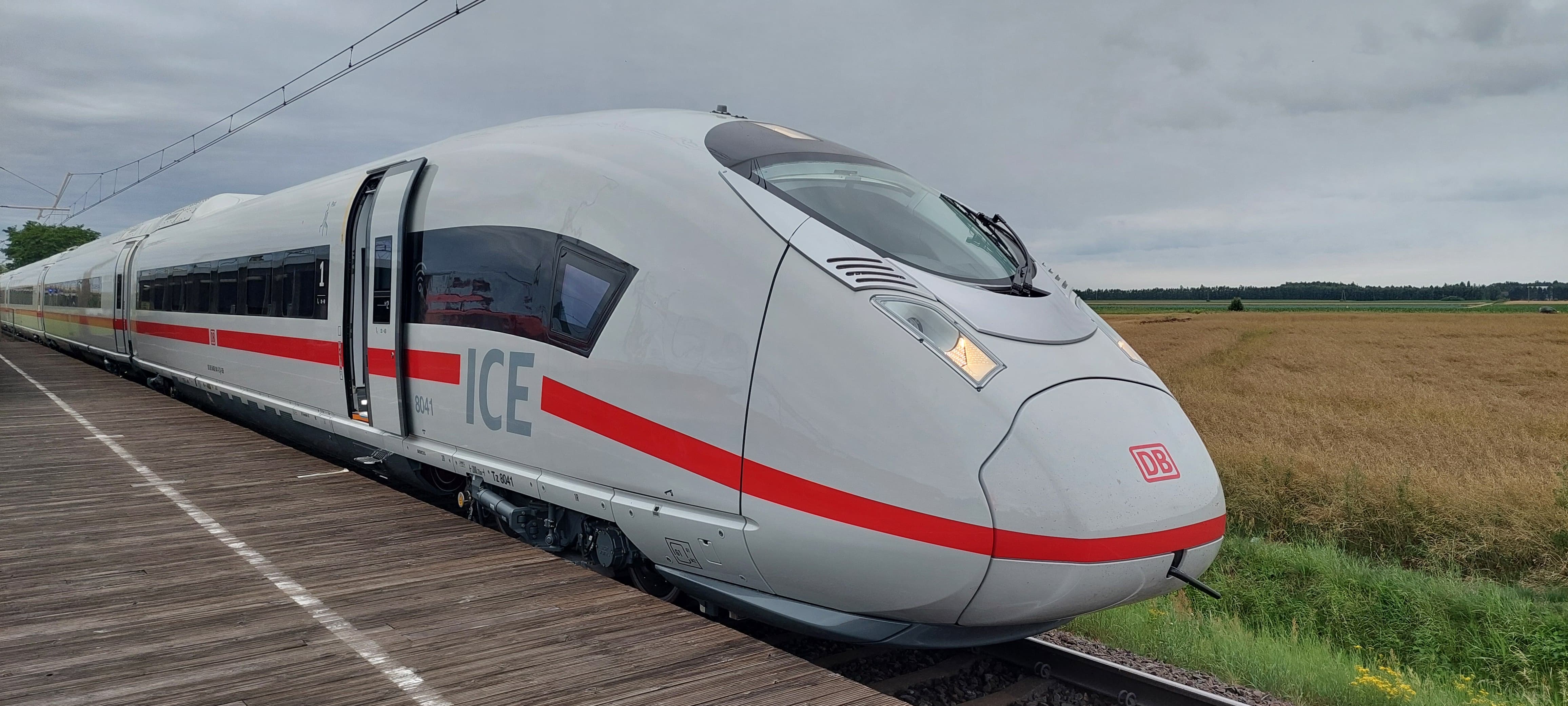Pociąg ICE 3neo testowany w Żmigrodzie