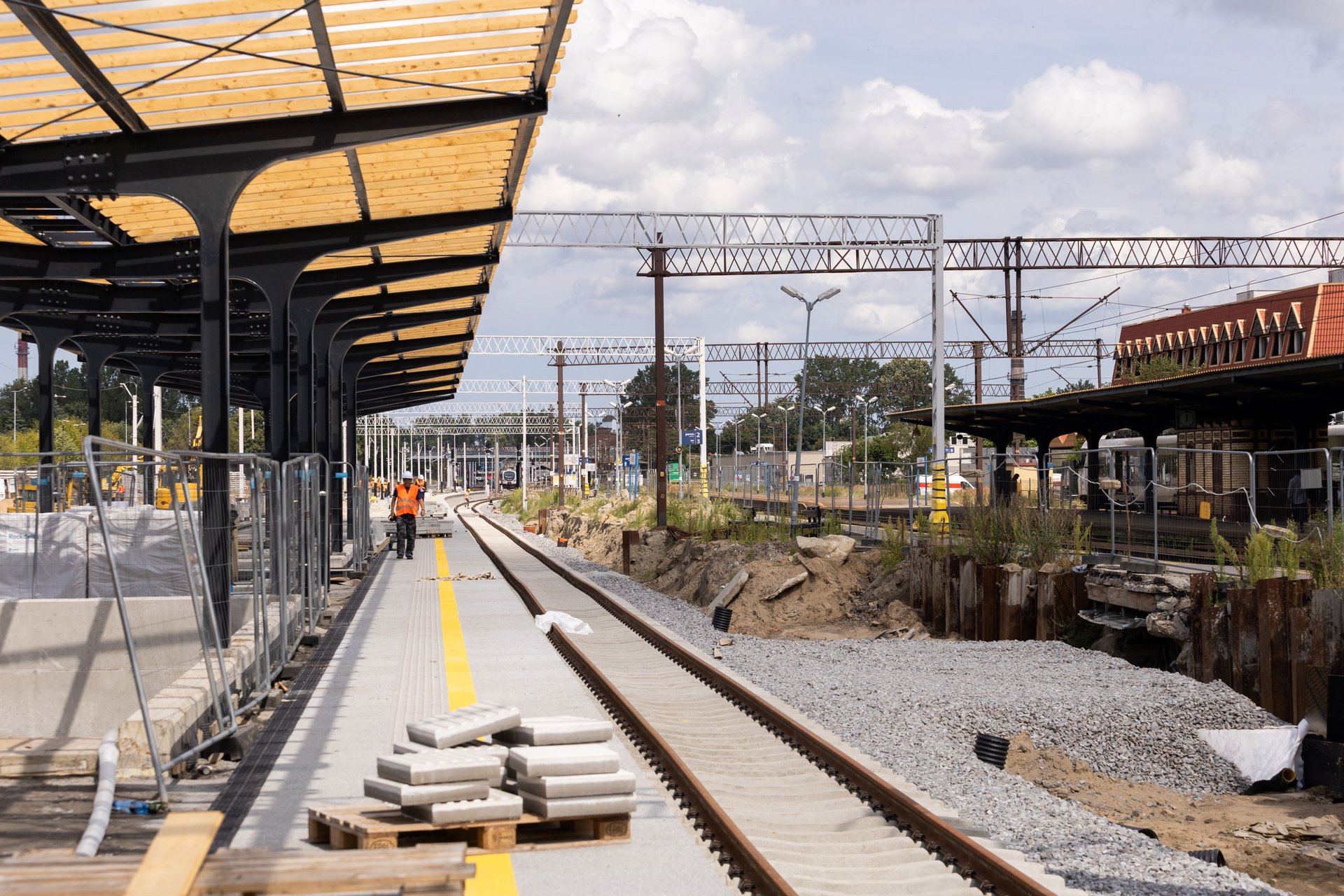 Słupsk i okolice zyskują nowoczesną infrastrukturę kolejową