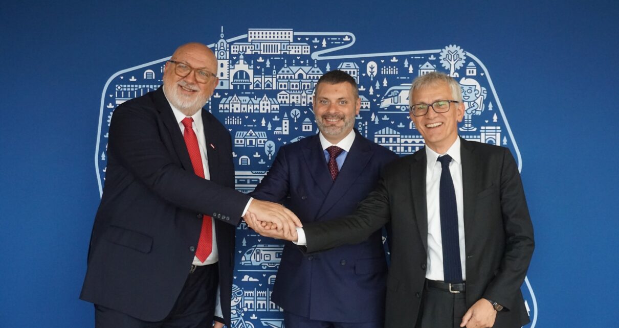 – Ostatni tydzień był czasem wielu aktywności związanych z obecnością Grupy PKP na targach TRAKOmówi dr Alan Beroud, prezes zarządu PKP S.A. i Grupy PKP.