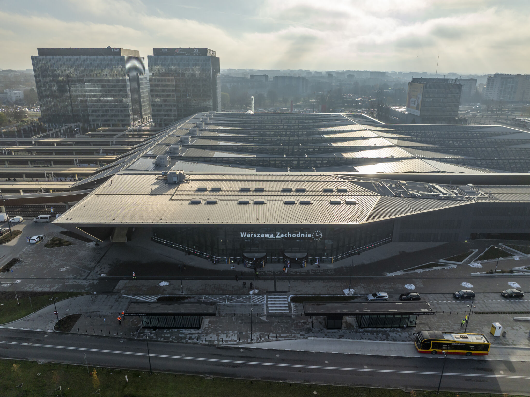 Przejście podziemne pod Warszawą Zachodnią otwarte [ZDJĘCIA]