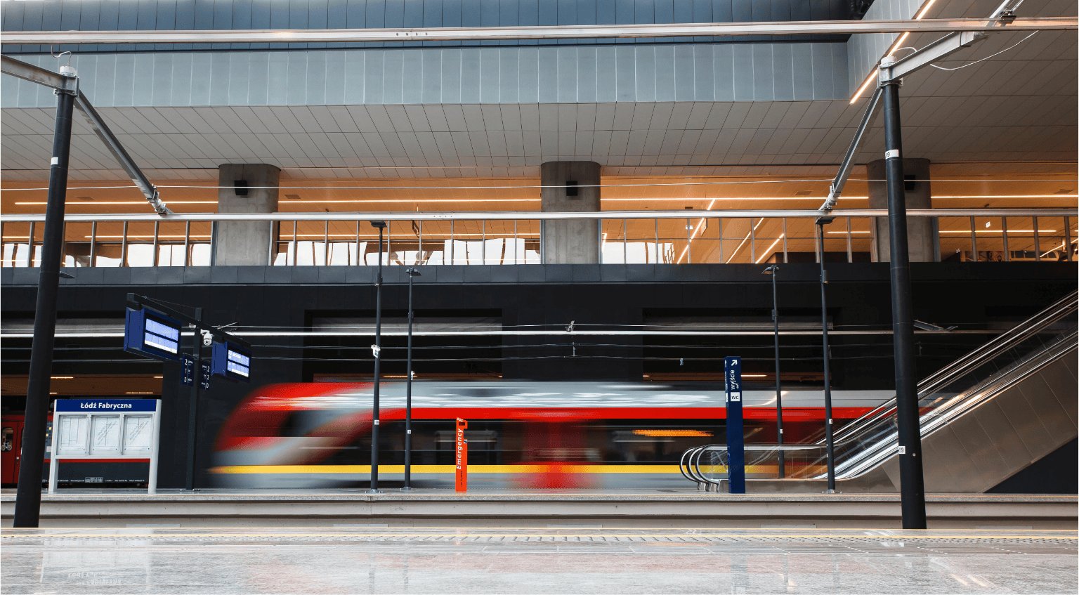 Rekordowy listopad w historii Łódzkiej Kolei Aglomeracyjnej