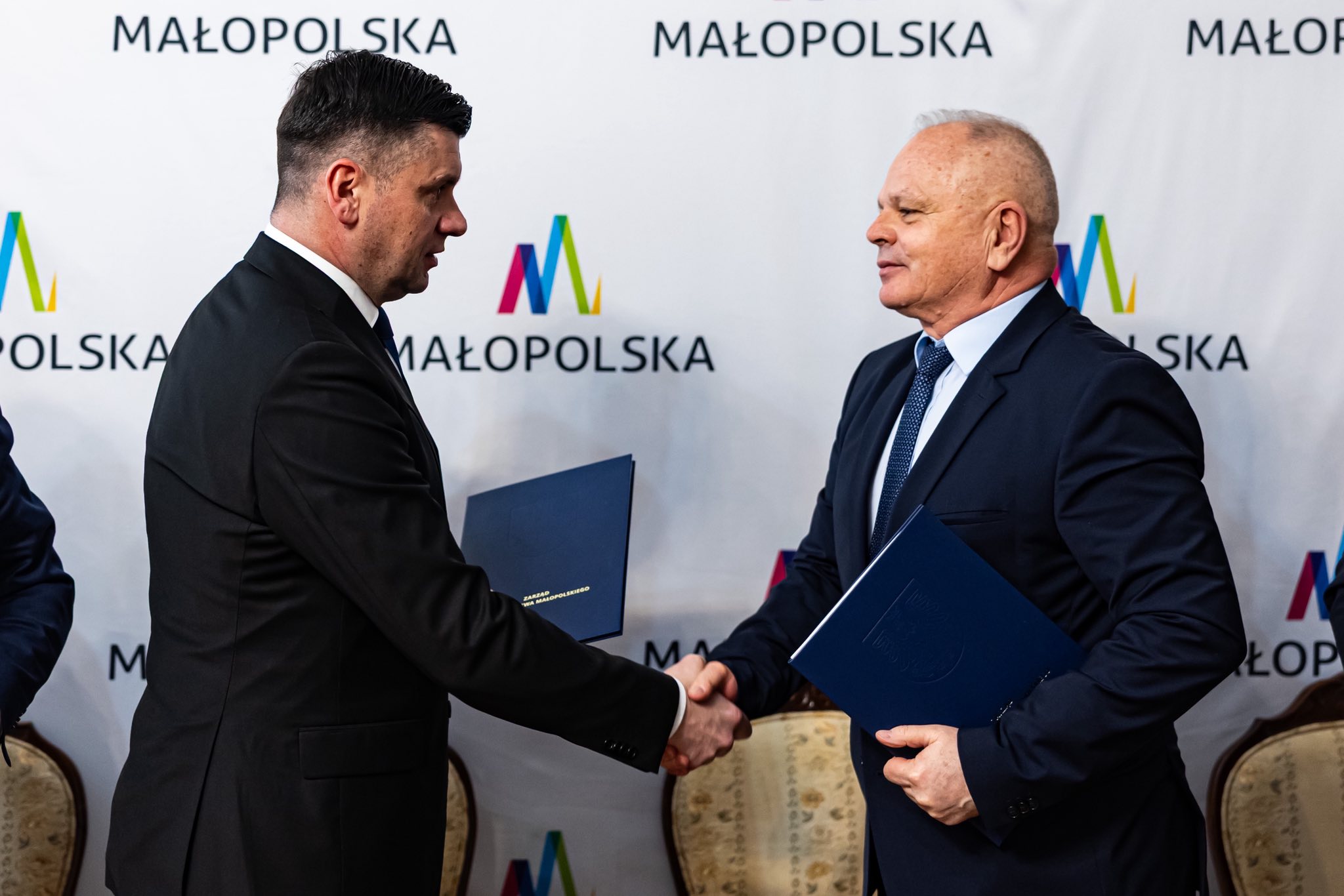 Nowe pociągi dla Małopolski. 383 mln zł na nowoczesny i dostępny transport kolejowy
