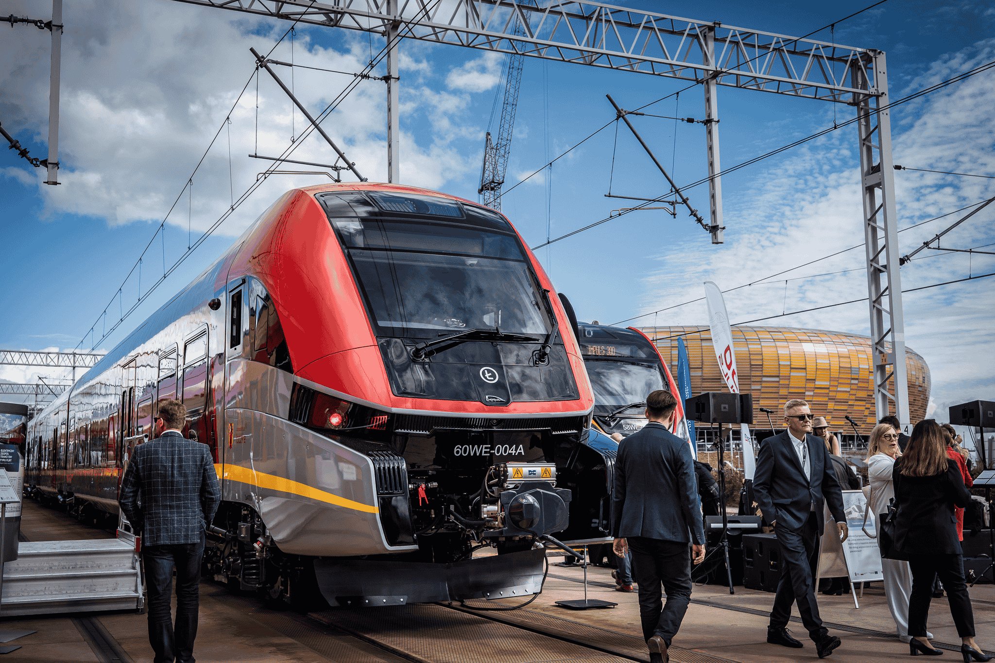 PESA Elf 3.0 z nagrodą “Dobry Wzór 2025”