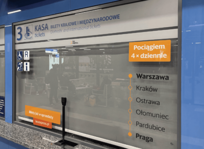 Kasa biletowa Leo Express na dworcu Warszawa Zachodnia (fot. nadesłane)