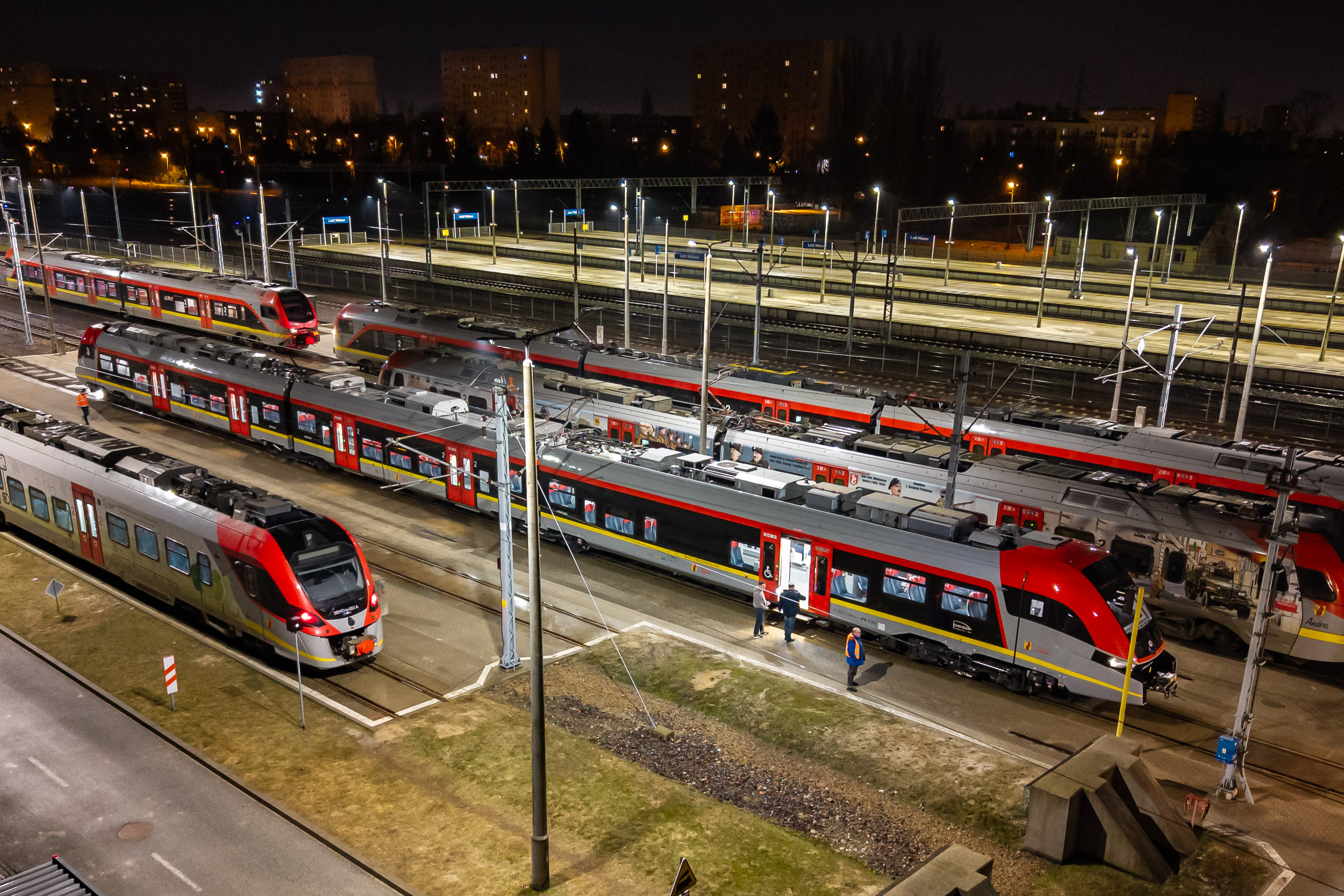 ŁKA odbiera pierwszy z 14 nowych składów