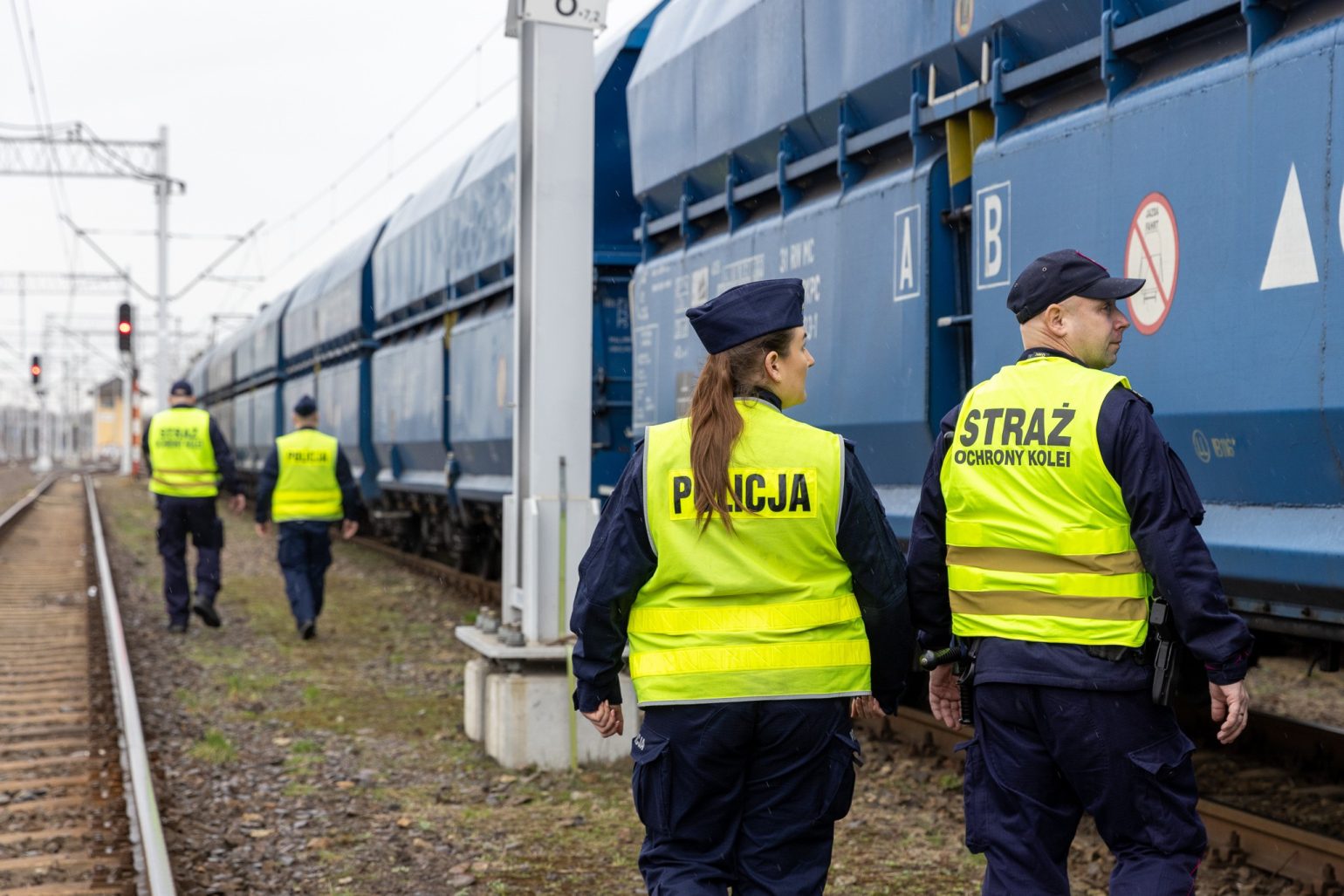 Dewastowali wagon kolejowy. Grafficiarze zatrzymani