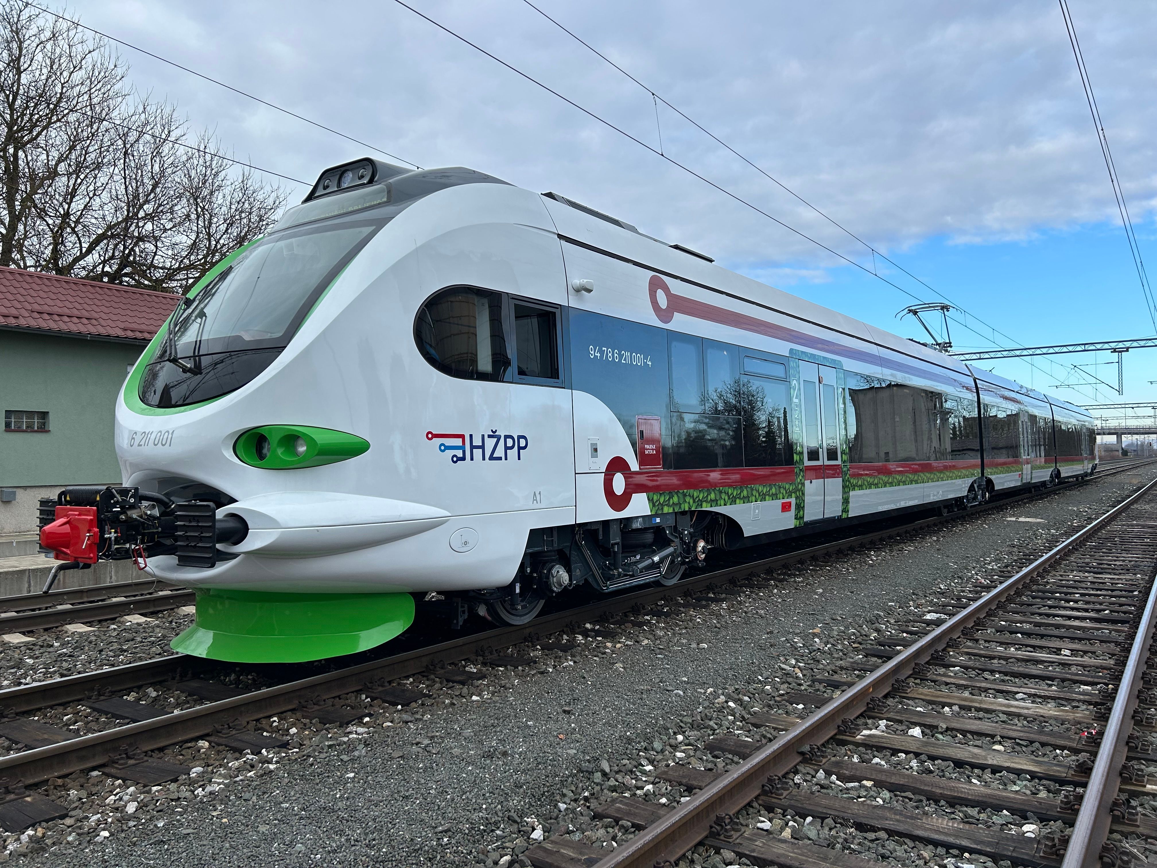 Chorwaci kupią kolejne EZT z modułami bateryjnymi