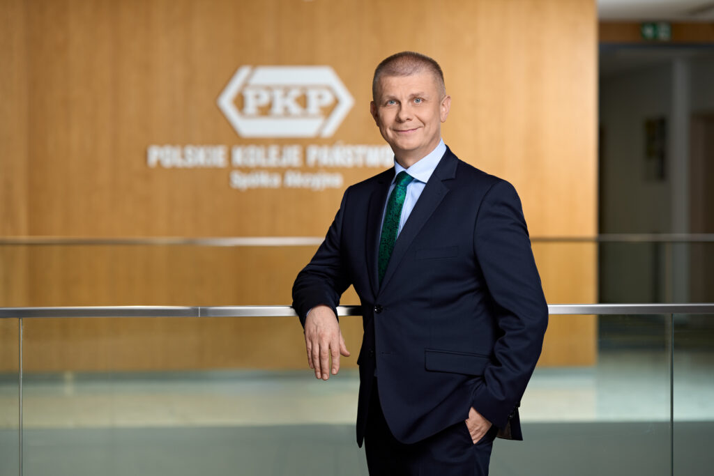Od pary do algorytmów- jak zmienia się polska kolej