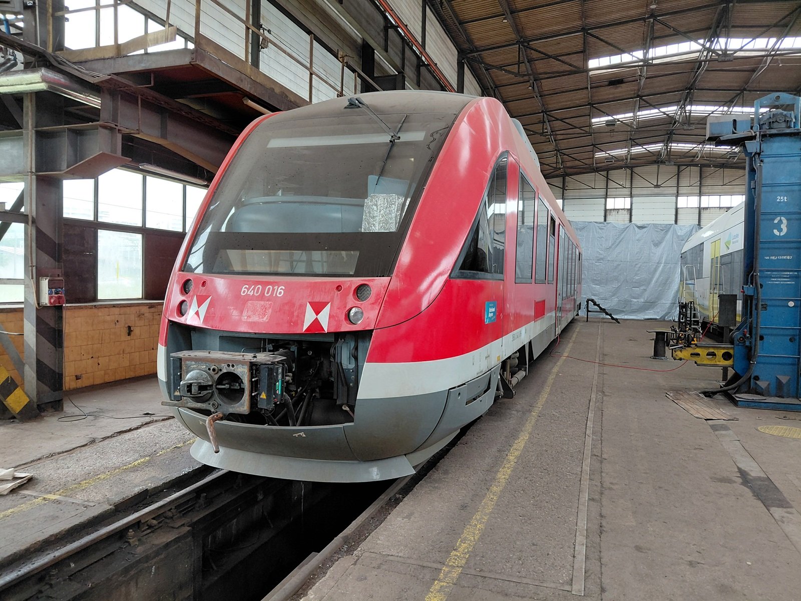 Coraz bliżej polonizacji pojazdów LINT27 dla POLREGIO