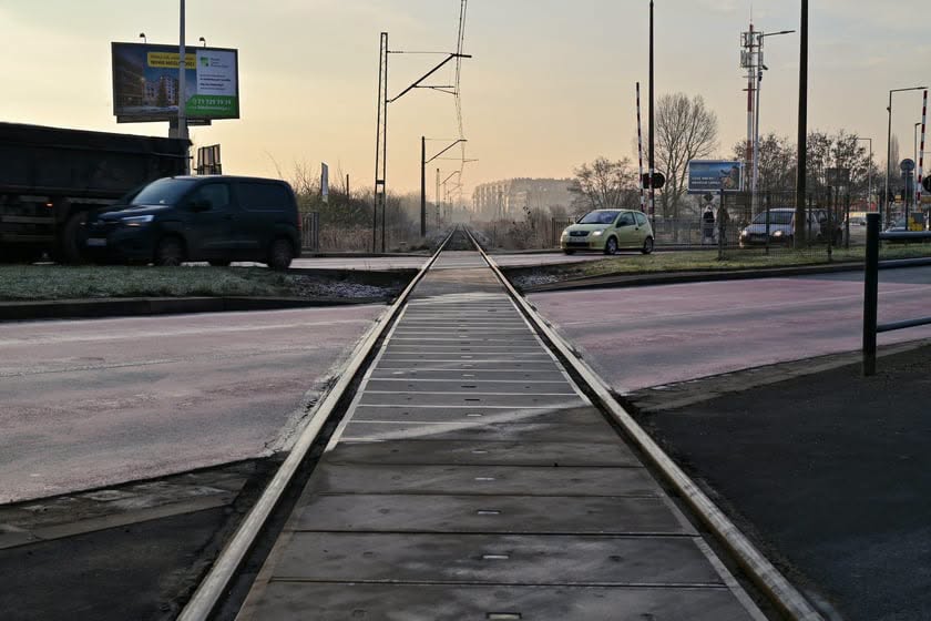 Wiadukt nad torami na ul. Strzegomskiej. Wrocławska inwestycja przechodzi do realizacji