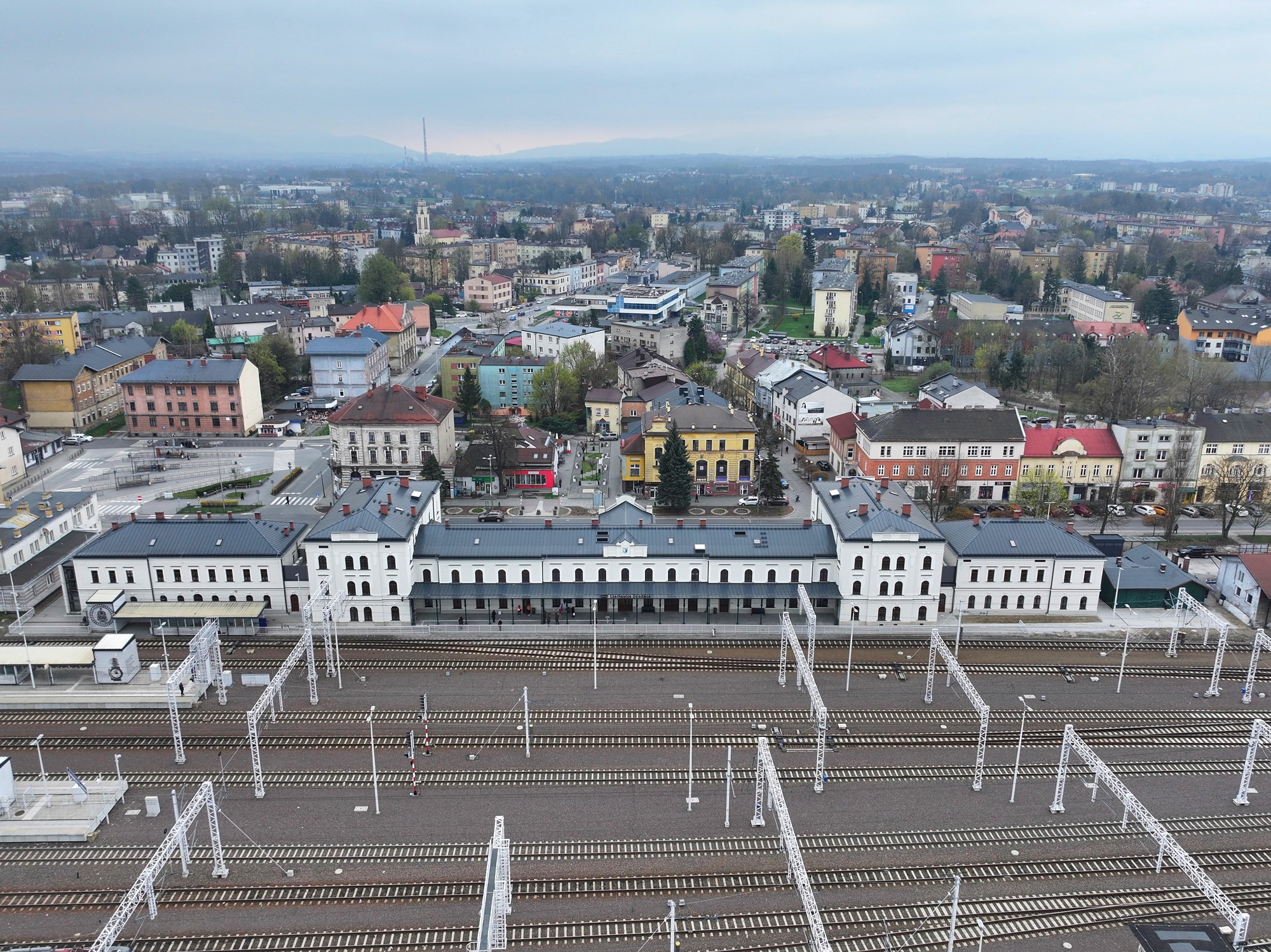 Pracowity czas na dworcach PKP – przebudowy, modernizacje i remonty