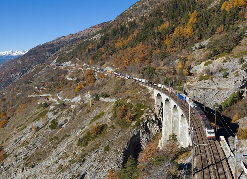 Fot. By Kabelleger / David Gubler (http://www.bahnbilder.ch) - Own work: http://www.bahnbilder.ch/picture/11650, CC BY-SA 3.0, https://commons.wikimedia.org/w/index.php?curid=22765034