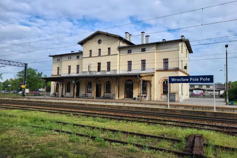 Duże zainteresowanie modernizacją linii kolejowej nr 143 we Wrocławiu